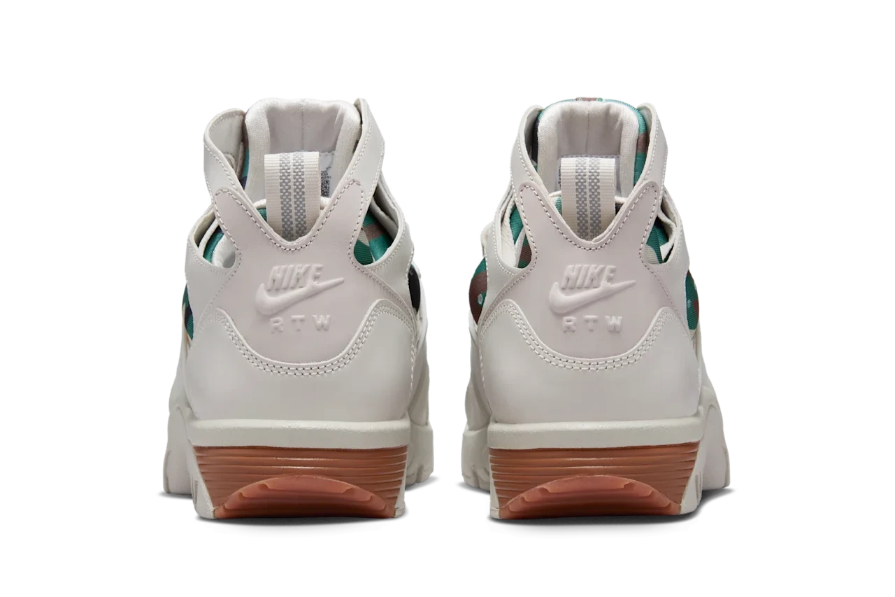 Air Trainer Huarache x Corteiz Light Bone 04 Dropit